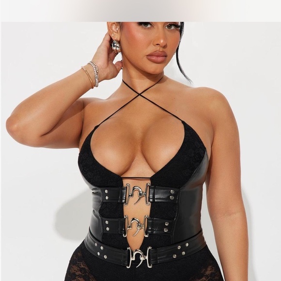 jumpsuit - Picture 2 of 7